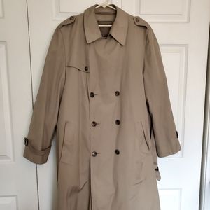Hart Schaffner & Marx Chicago New York Water Repellent Long Trench Coat 42L
